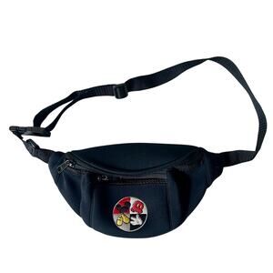 Vintage Disney world embroidered Mickey Mouse Fanny pack 90s Y2K belt bag
